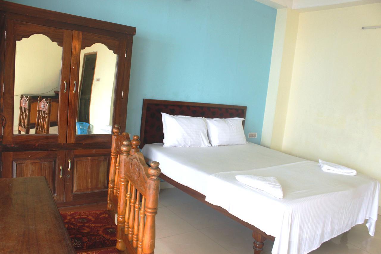 Adam Beach Resort Kovalam Extérieur photo