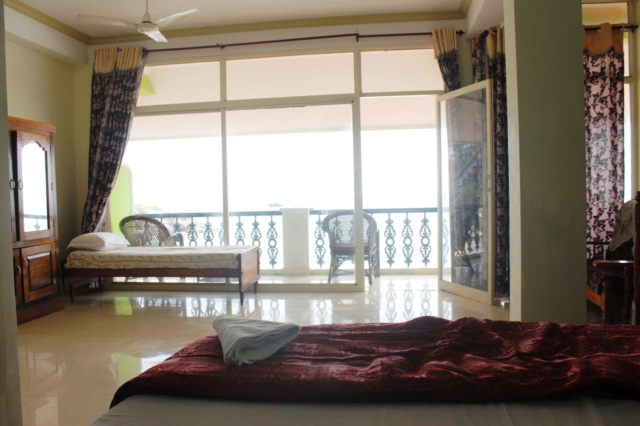 Adam Beach Resort Kovalam Extérieur photo