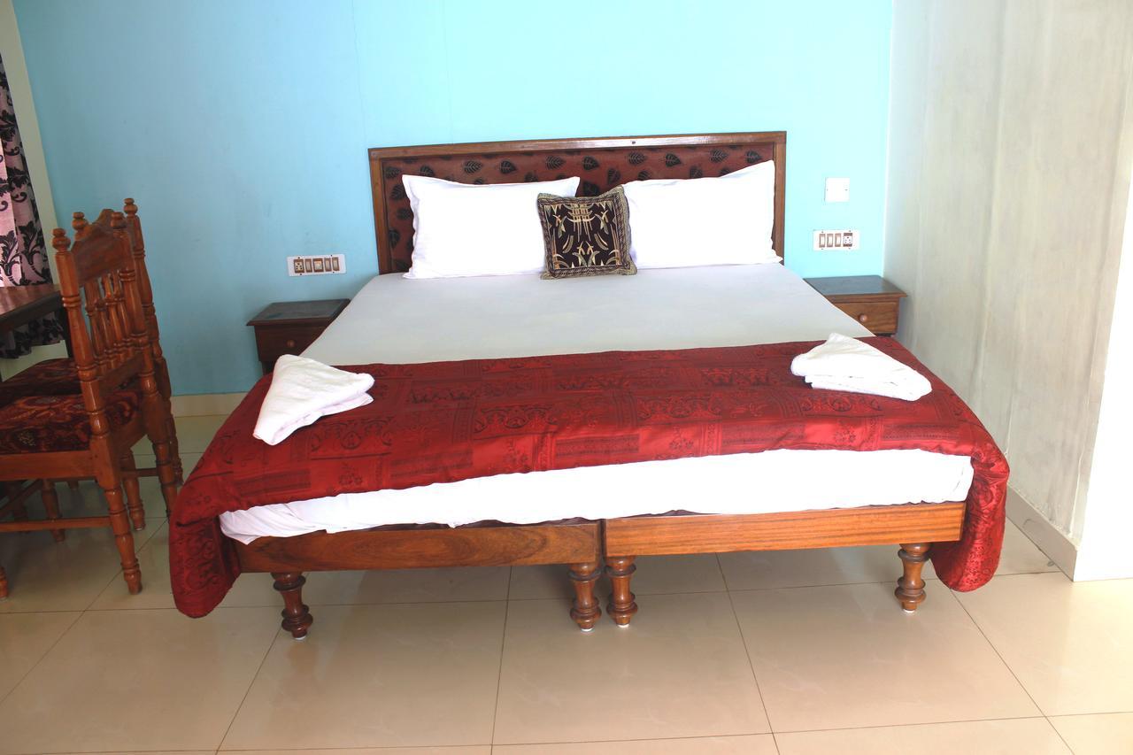 Adam Beach Resort Kovalam Extérieur photo