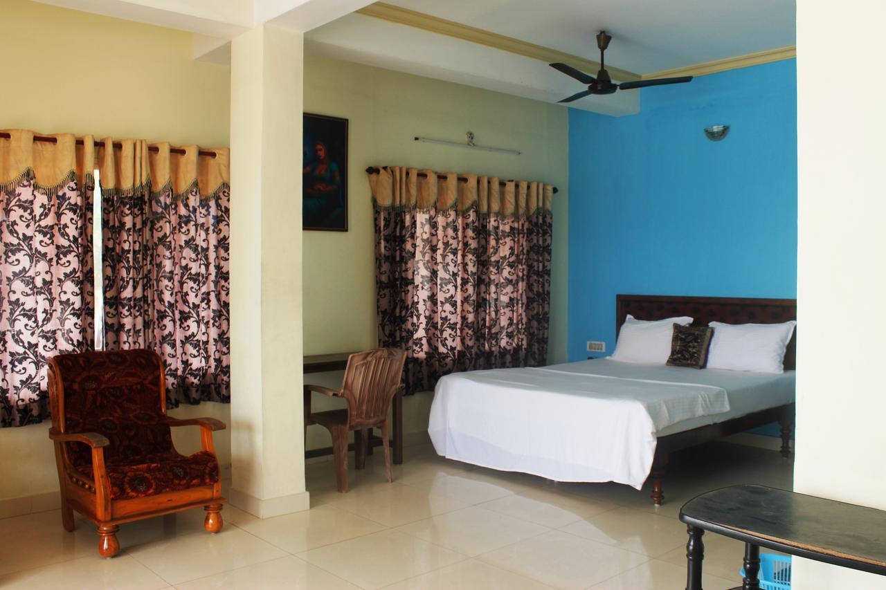 Adam Beach Resort Kovalam Extérieur photo